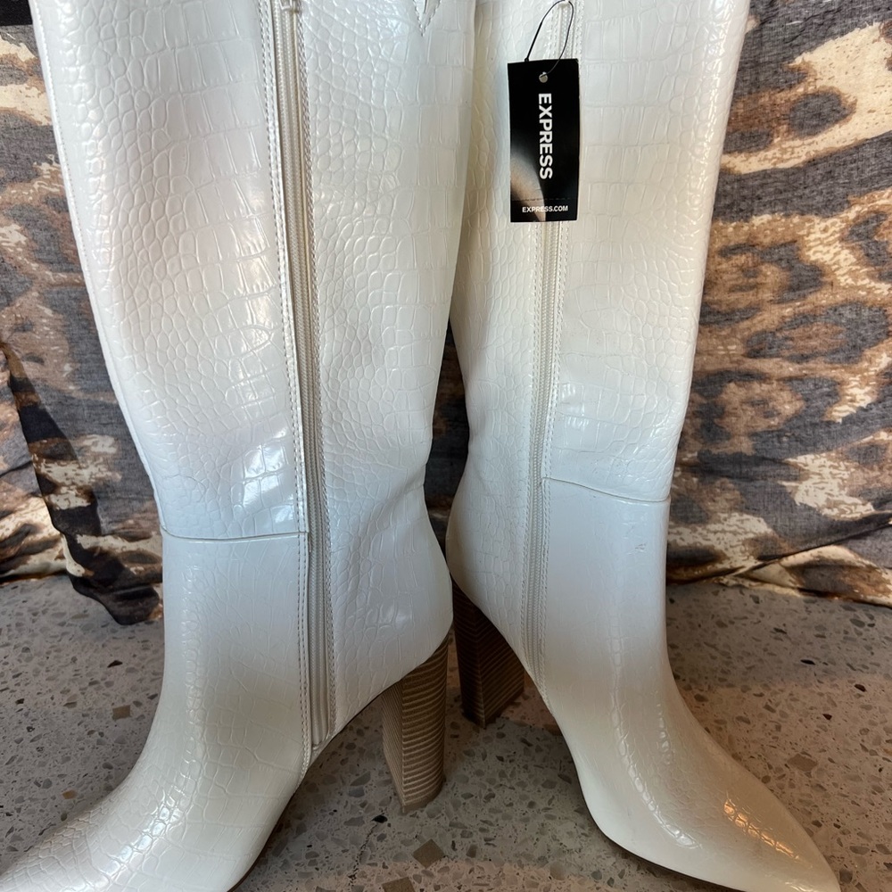 express leather white cowboy boots worn once